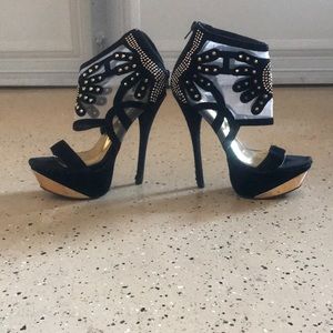 Alba black and gold rhinestone studs heels size 7